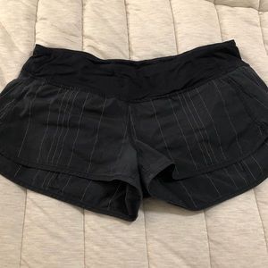 Lululemon shorts ✨